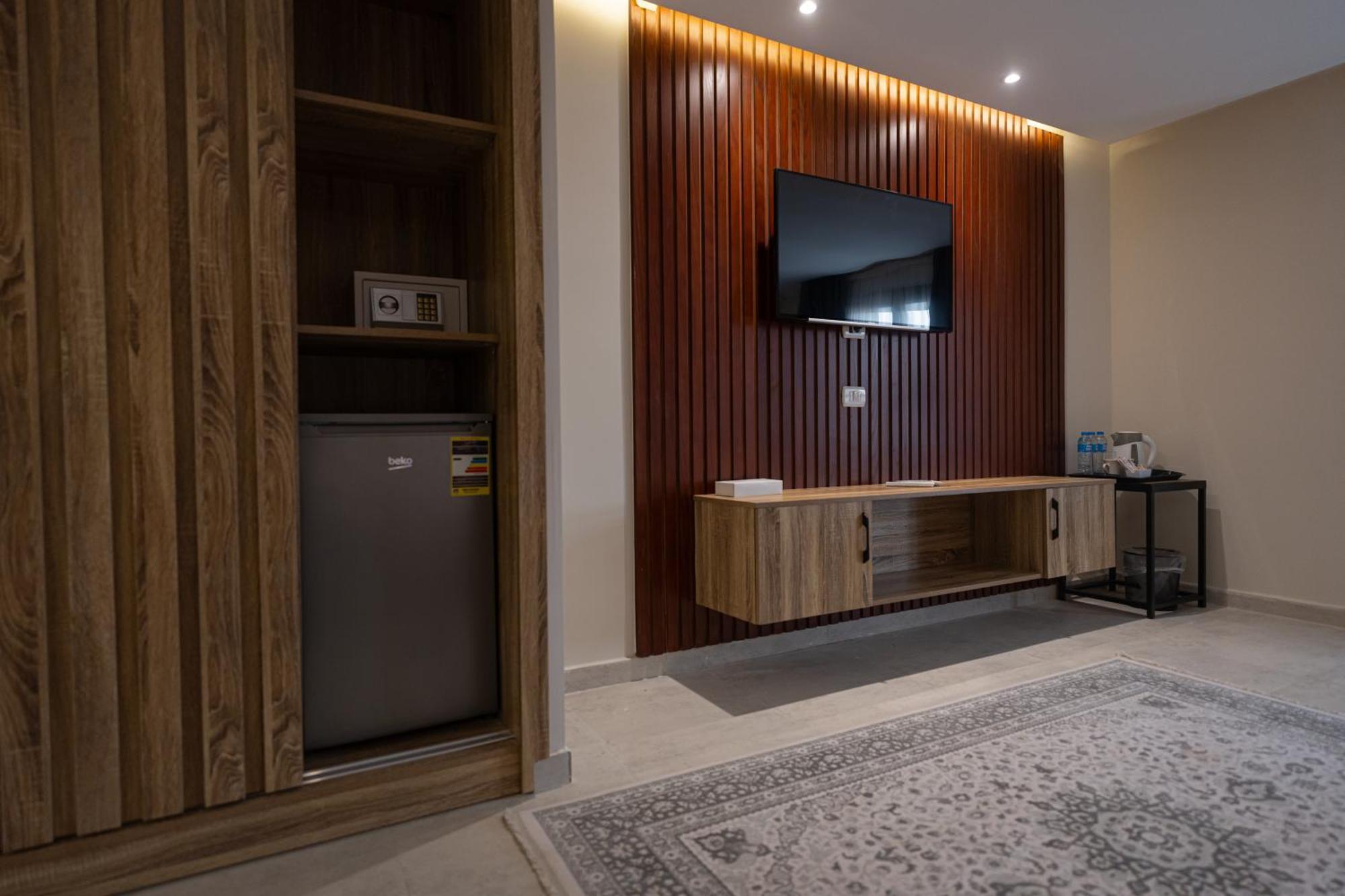 Pyramid Front Hotel Al Kawm al Akhdar Ngoại thất bức ảnh